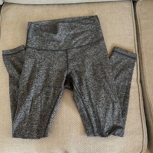 Lululemon Size 6 Grey leggings
